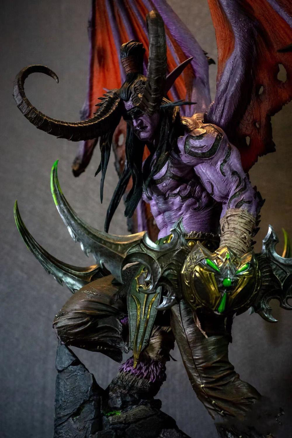World of Warcraft figure Illidan